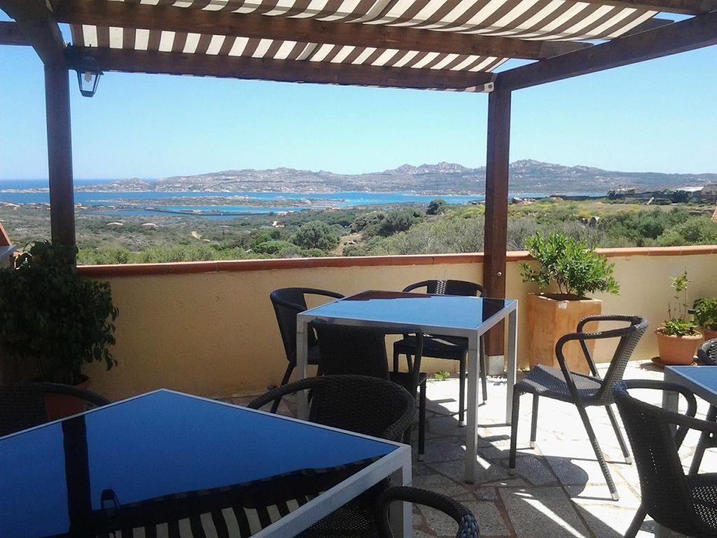 La Fonte Dell'Ulivo 3 Bed and Breakfast La Maddalena  Buitenkant foto